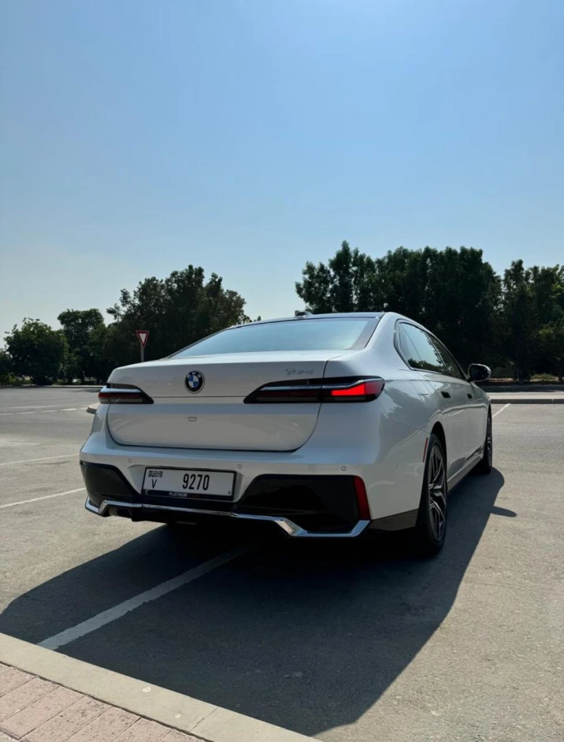 BMW 740I 2024 - Luxury Car thumbnail NaN